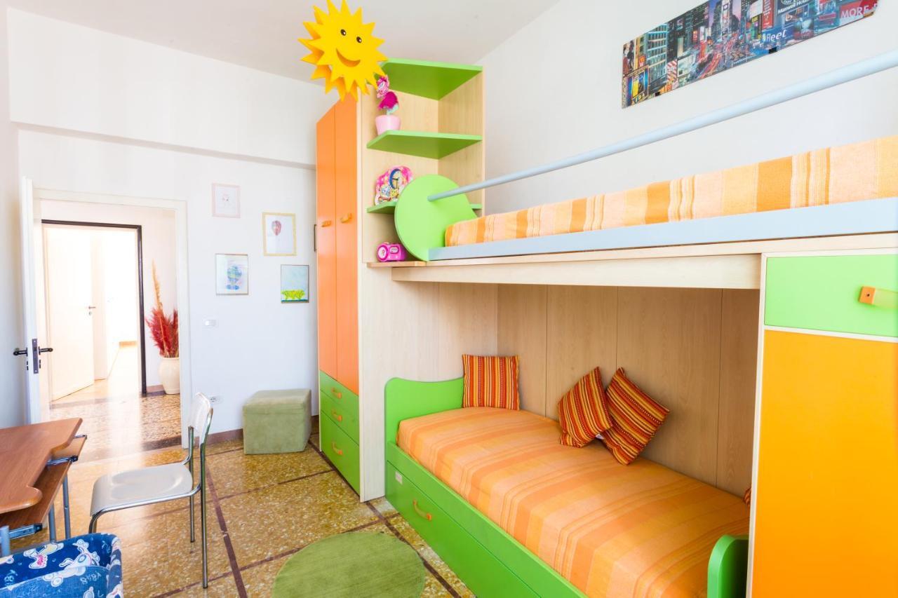 Casa Laura Follonica Lägenhet Exteriör bild
